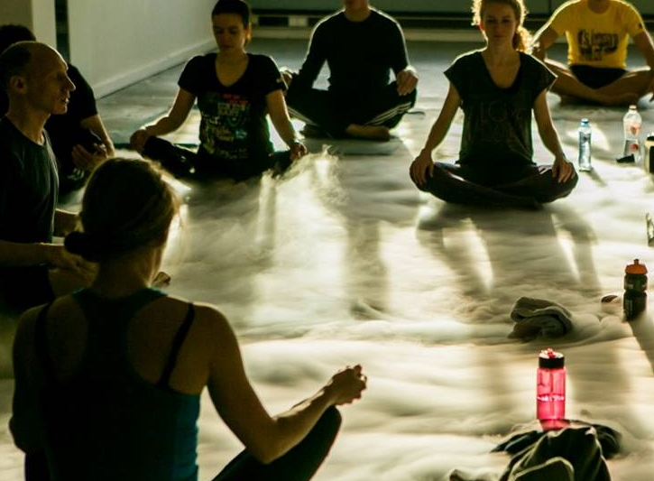 yin yoga meditatie met aromatherapie